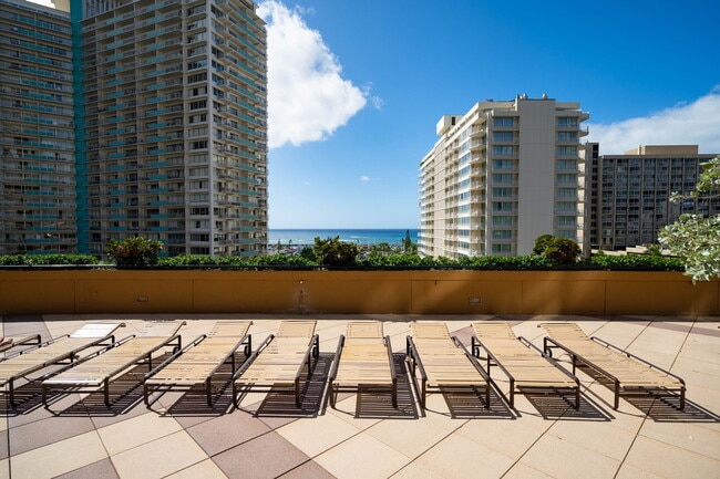 Building Photo - 1778 Ala Moana Blvd