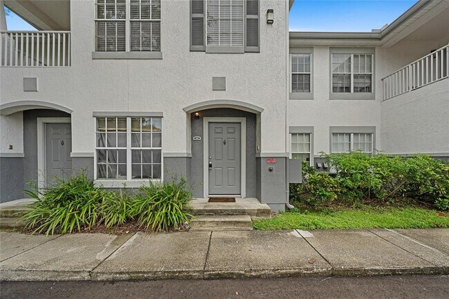 Building Photo - 4360 S Kirkman Rd