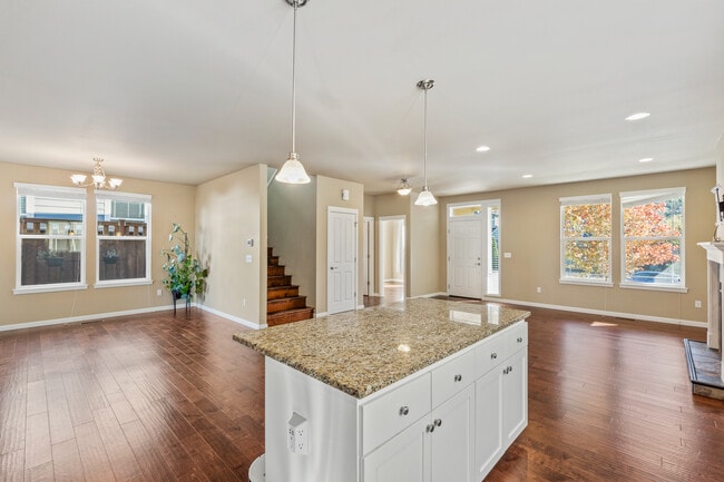 Building Photo - 18705 139th St E