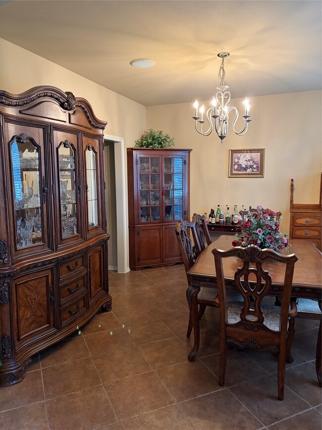 Building Photo - 2515 Silverton Bend