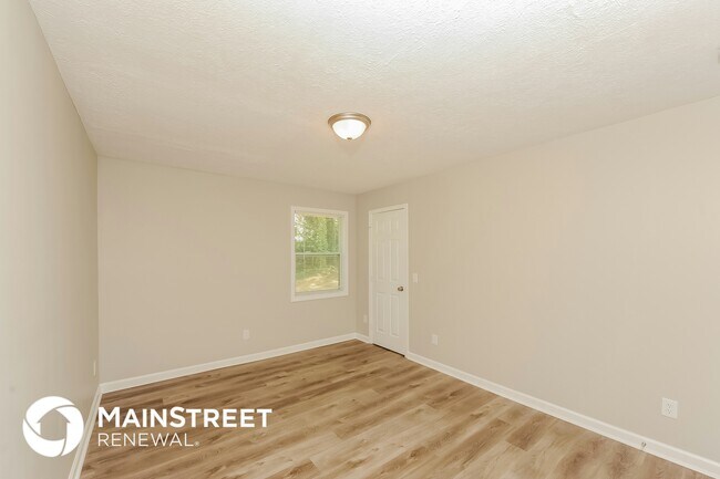 Building Photo - 1800 Beechwood Blvd NW