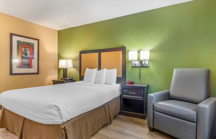 Building Photo - Furnished Studio-Temecula - Wine Country