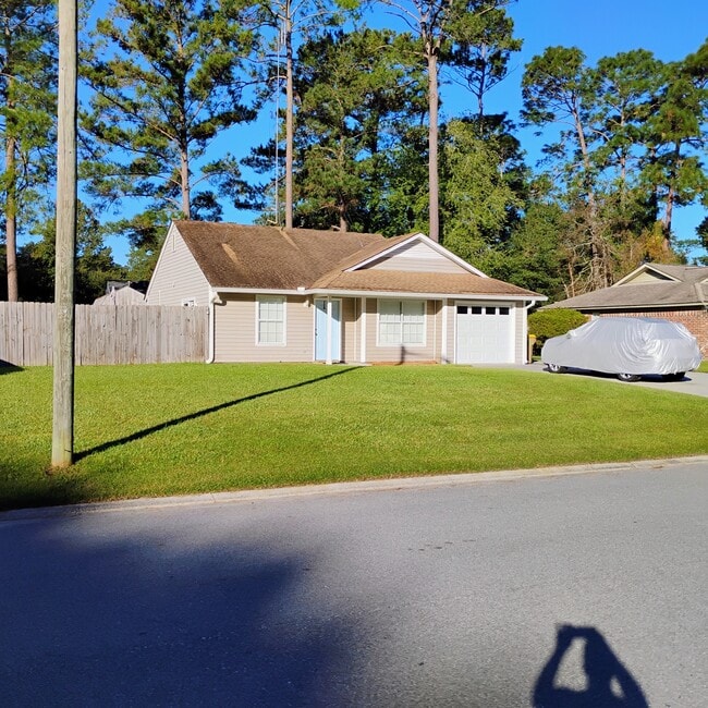 Building Photo - 180 Bald Eagle Dr