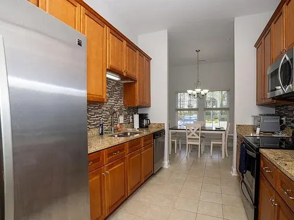 Building Photo - 1805 Low Country Pl