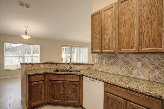 Building Photo - 312 Perch Ln