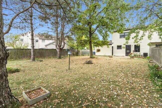 Building Photo - 1690 Watertower Dr