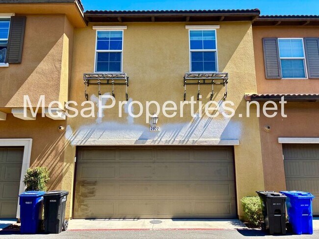 Building Photo - 2922 E Via Fiano