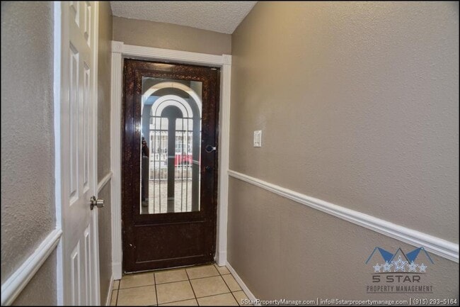Building Photo - 3 bedroom in El Paso TX 79907