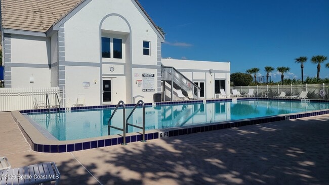 Building Photo - 608 Beach Park Ln