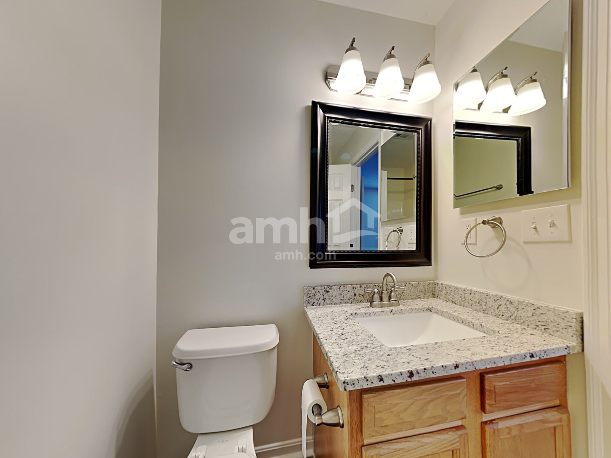 Building Photo - 1162 Edgewater Way