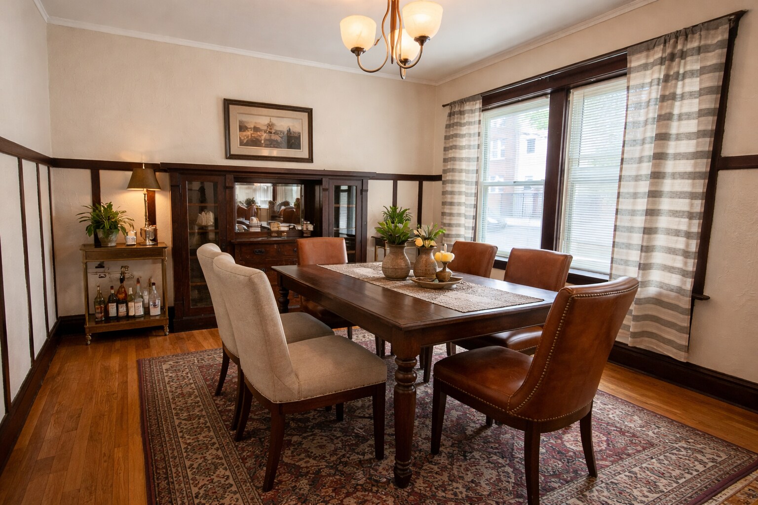 Building Photo - 3239 W Cullom Ave