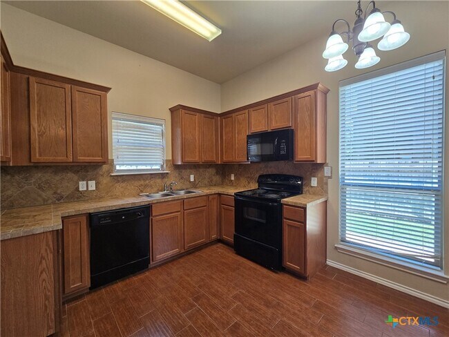 Building Photo - 1149 Brown Rock Dr