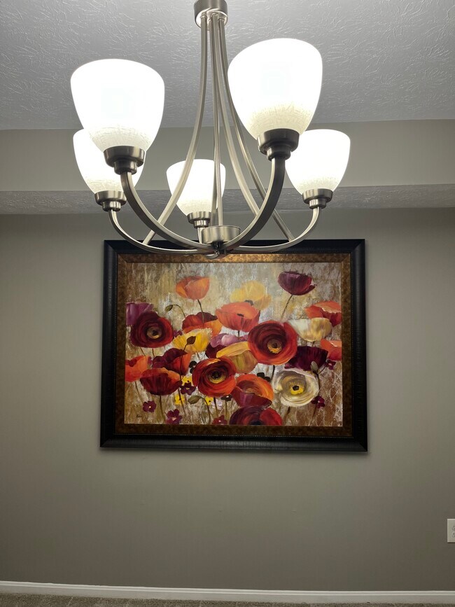 Building Photo - 204 Sherwood Green Ct