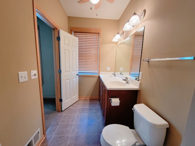 Building Photo - 10747 Falling Water Ln