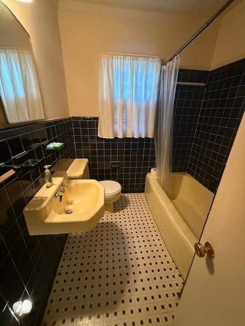 Building Photo - 1309 Crawford St