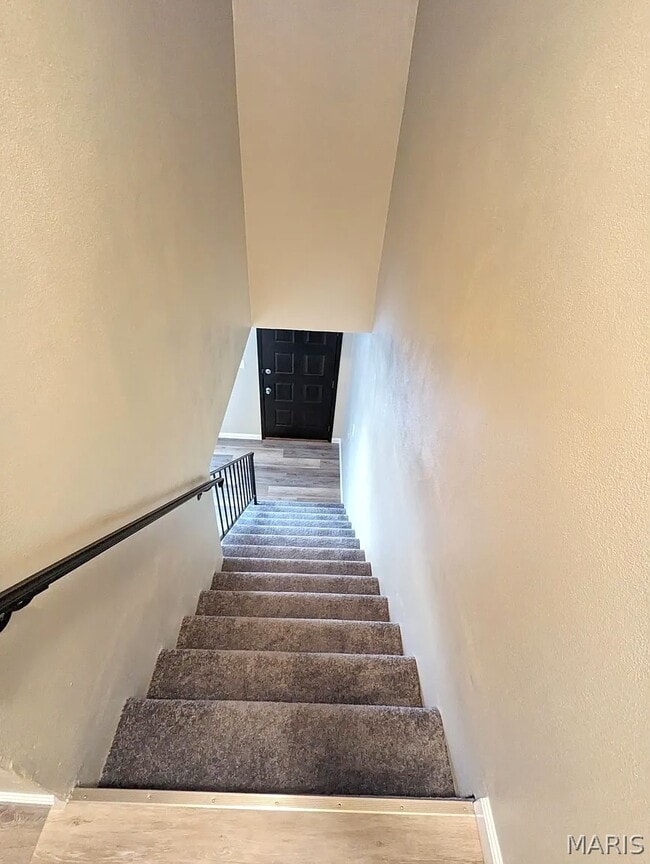 Building Photo - 709 Ganim Dr