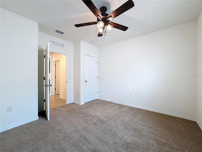 Building Photo - 5817 Arboretum St