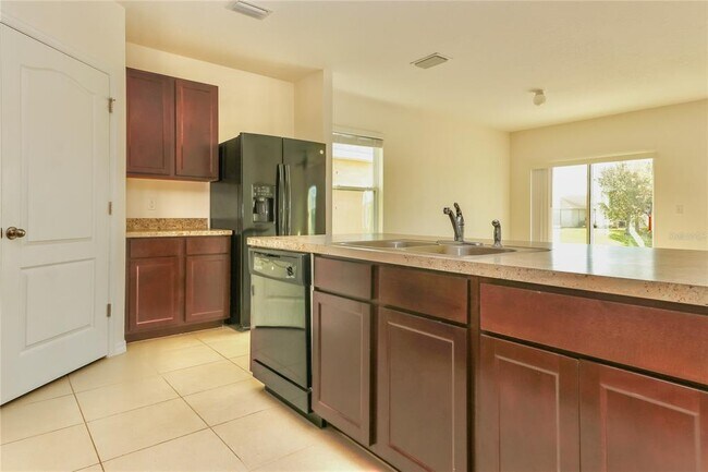 Building Photo - 14606 Potterton Cir