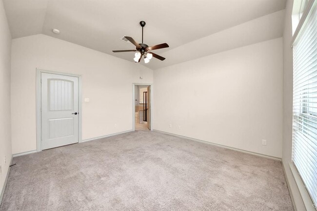 Building Photo - 2407 Argos Dr
