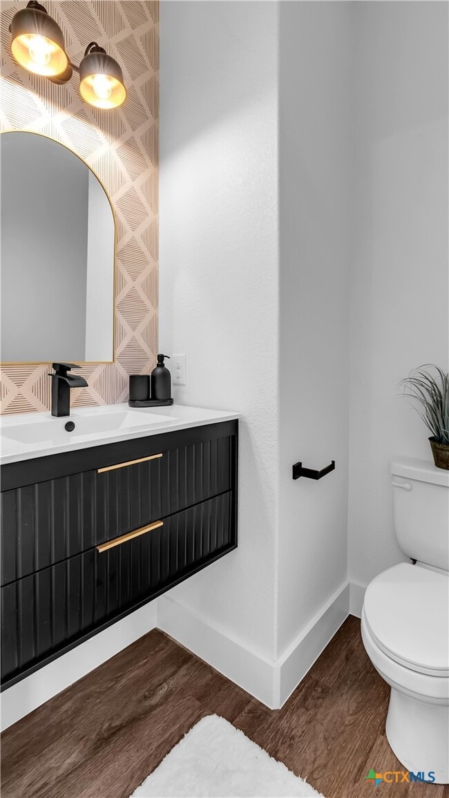 Building Photo - 105 Chesterfield Dr