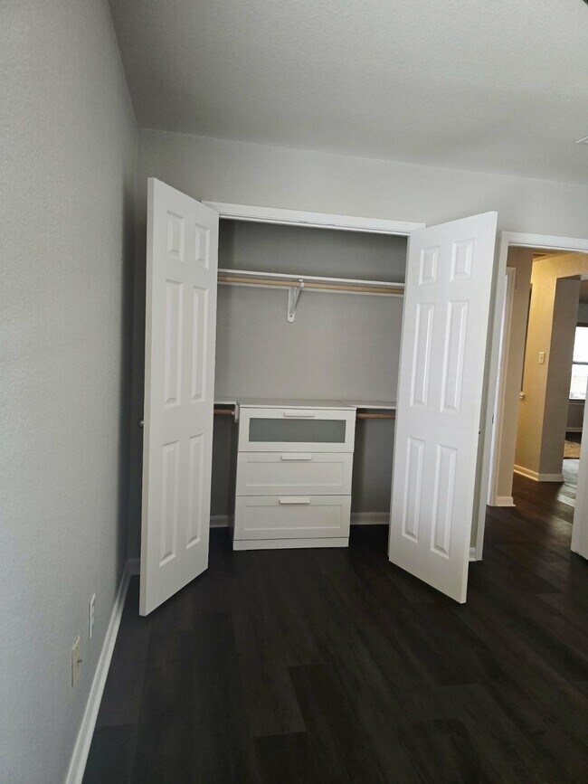 Building Photo - 15618 Sweet Maple Ct