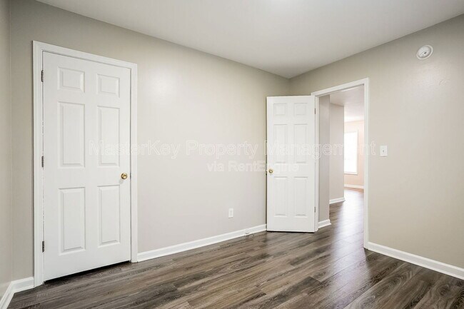 Building Photo - 3333 Woodmeadow Pkwy