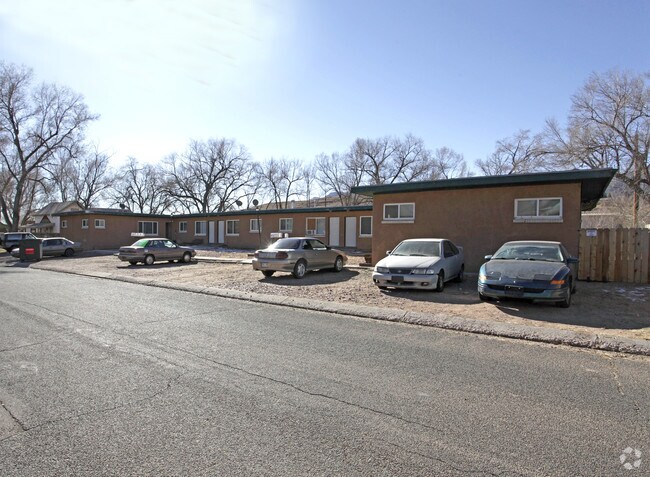 Building Photo - 1513 W Vermijo Ave