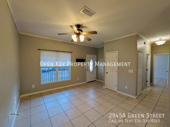 Building Photo - 2945 Green St