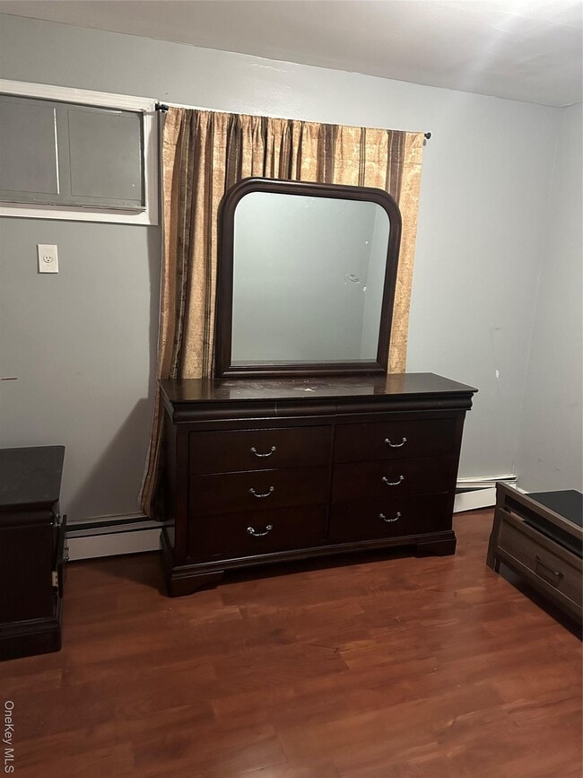 Building Photo - 180-11 146th Ave