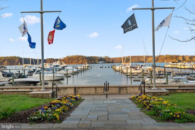 Building Photo - 602 Watermans Dr