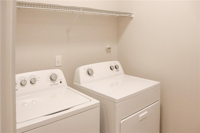 Building Photo - 1317 Heights Park Dr