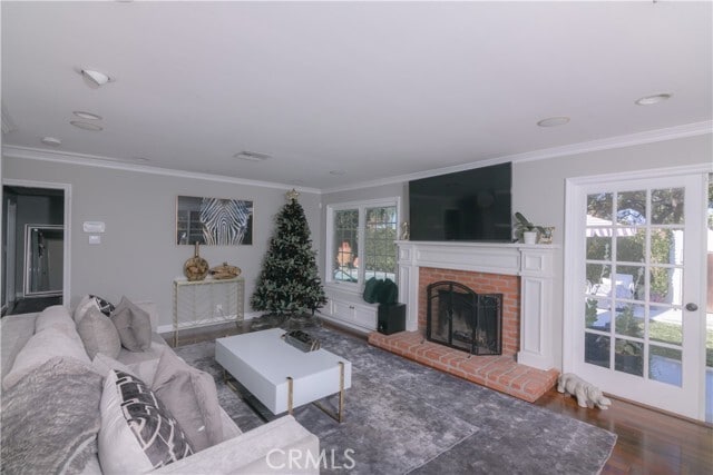 Building Photo - 1226 Londonderry St