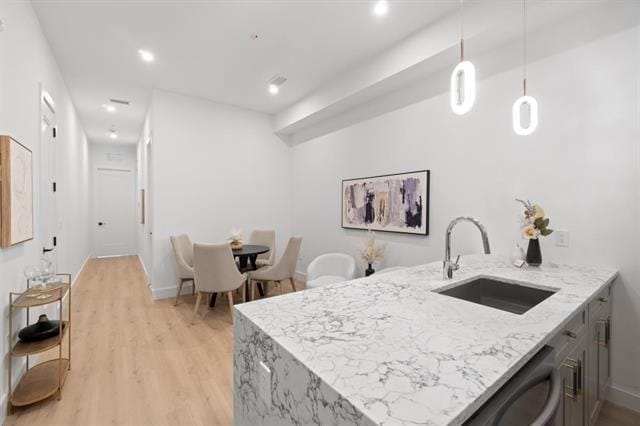 Building Photo - 491 Broadway