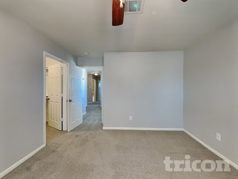 Building Photo - 6022 Wesley Manor Ct