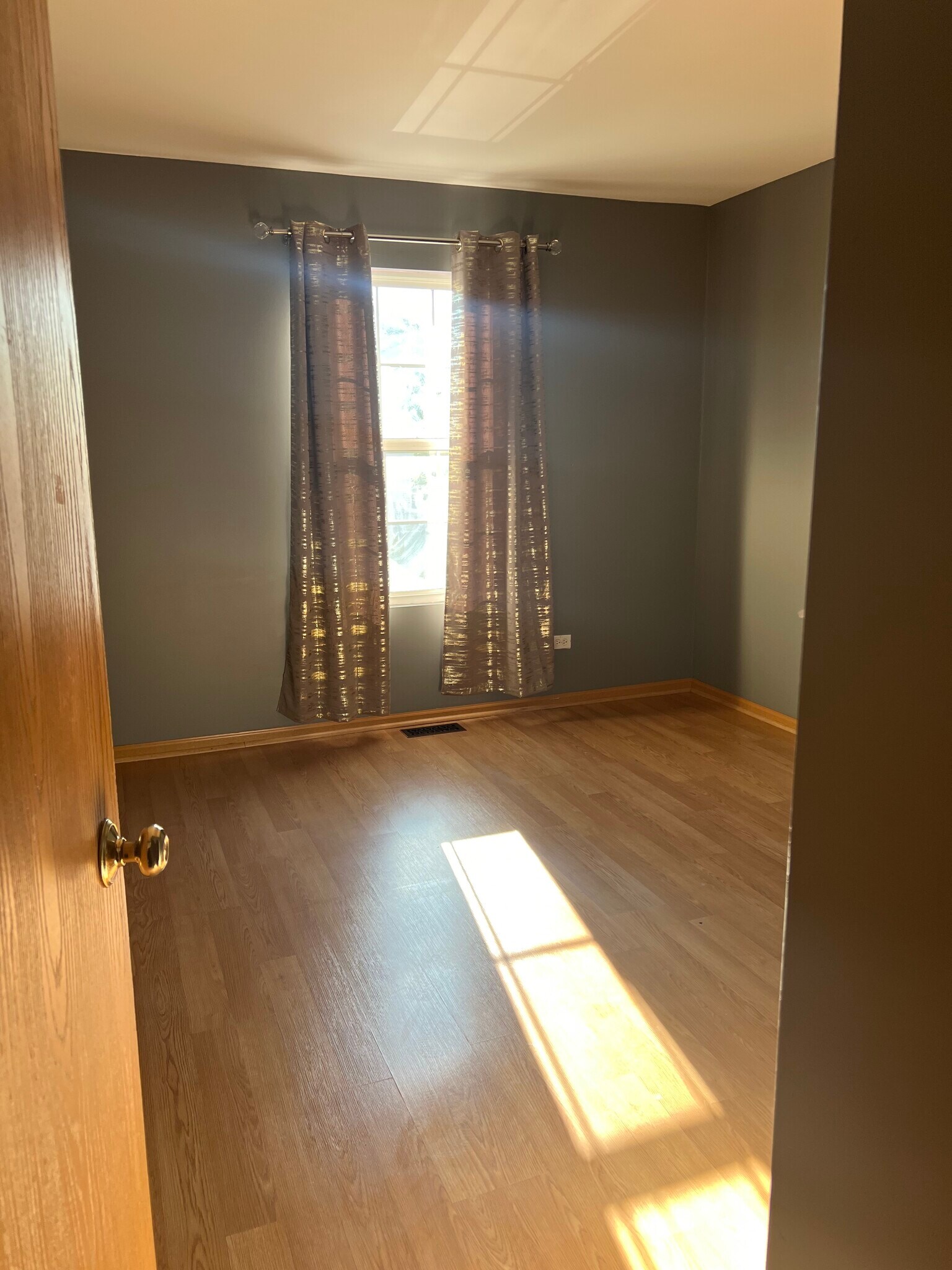 Building Photo - 224 Williamsburg Ct