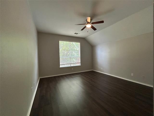 Building Photo - 4215 Glen Garden Dr