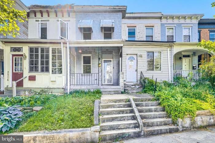 Building Photo - 3506 Hickory Ave