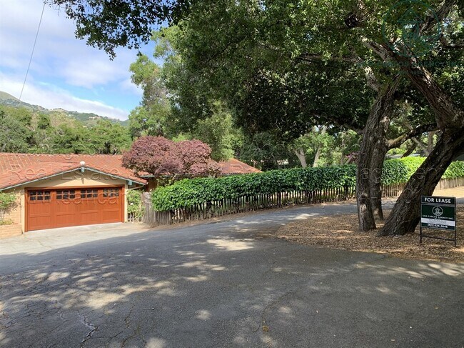 Building Photo - Updated, Sunny and Spacious 3/3 Carmel Valley Home
