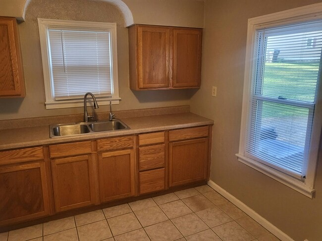 Building Photo - 259 Pleasant Dr