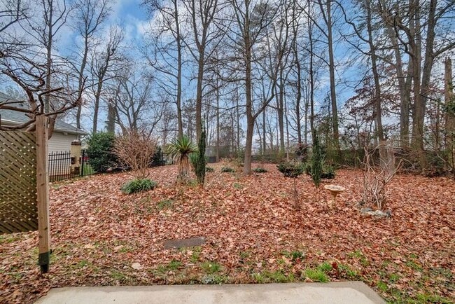 Building Photo - NEWLY RENOVATED !!!! Charming 4-Bedroom Home with Spacious Backyard!