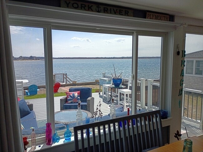 Building Photo - 39 Harbor St