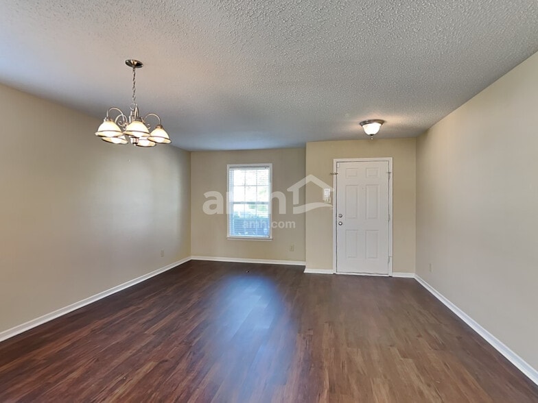 Building Photo - 5537 Floating Leaf Dr