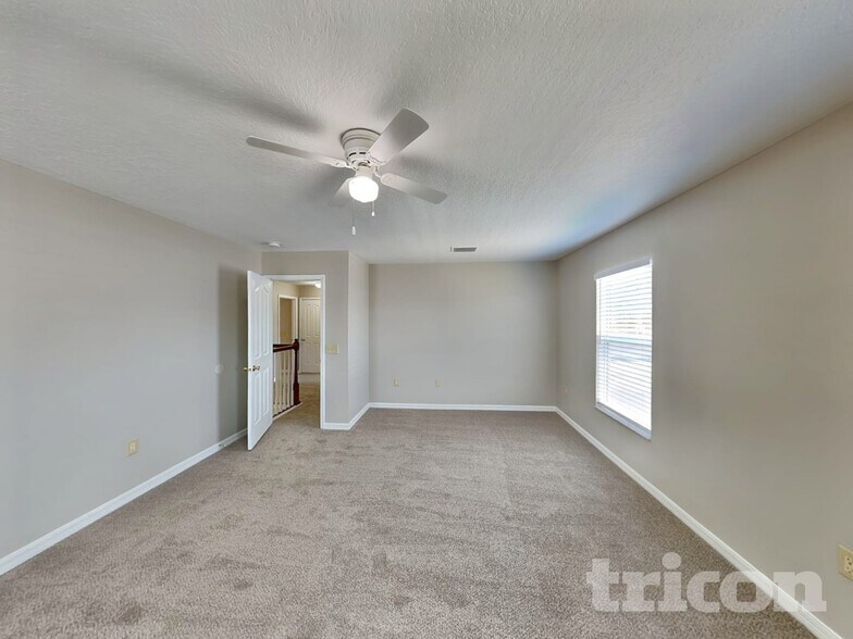 Building Photo - 10432 Boyette Creek Blvd