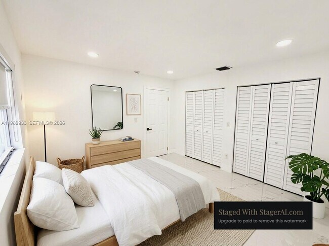 Building Photo - 3354 NW 50th St