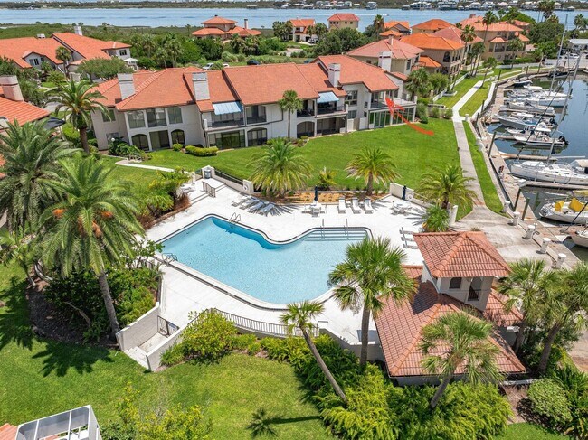 Building Photo - 3505 Harbor Dr