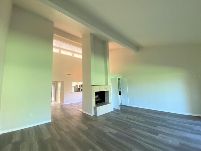 Building Photo - 2767 Ringwood Meadow