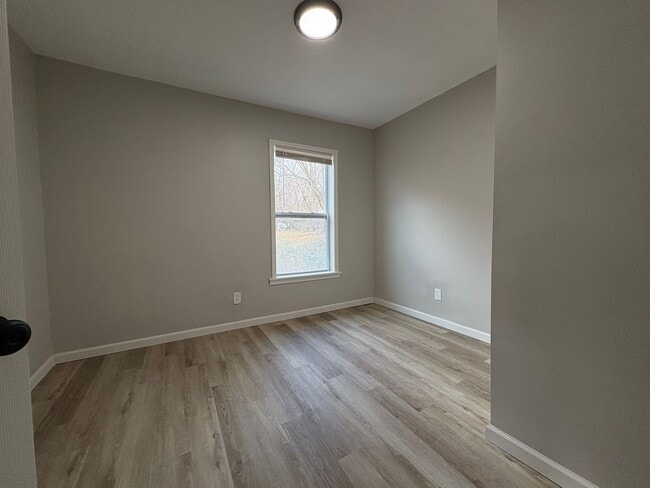 Building Photo - 2 bed, 1 bath home in the heart of Central St. Louis City, moments from Forest Park, Barnes Jewis...