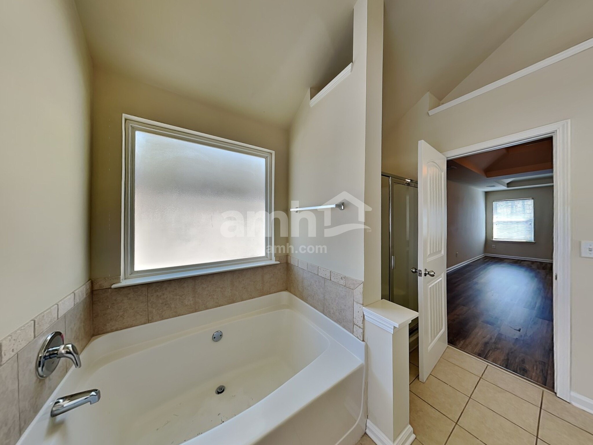 Building Photo - 80 Torero Trl