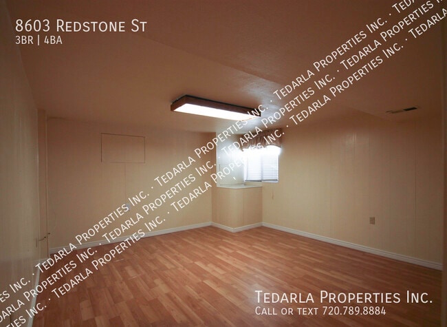 Building Photo - 8603 Redstone St