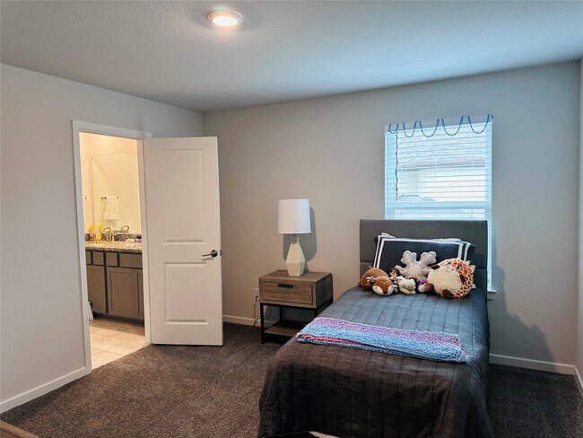 Building Photo - 22114 Palo Dura Ln